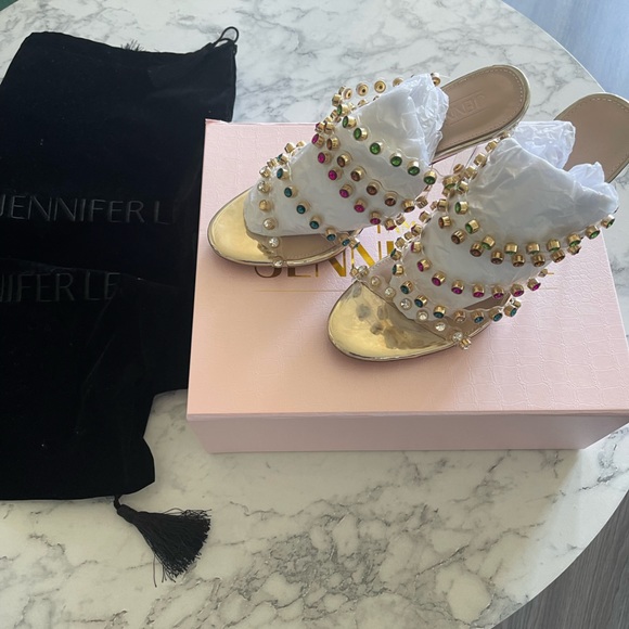 IAMJENNIFER LE HEELS INFINITY/GOLD - Picture 1 of 3